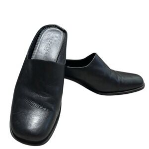 Liz Claiborne Black Leather Mules Clogs